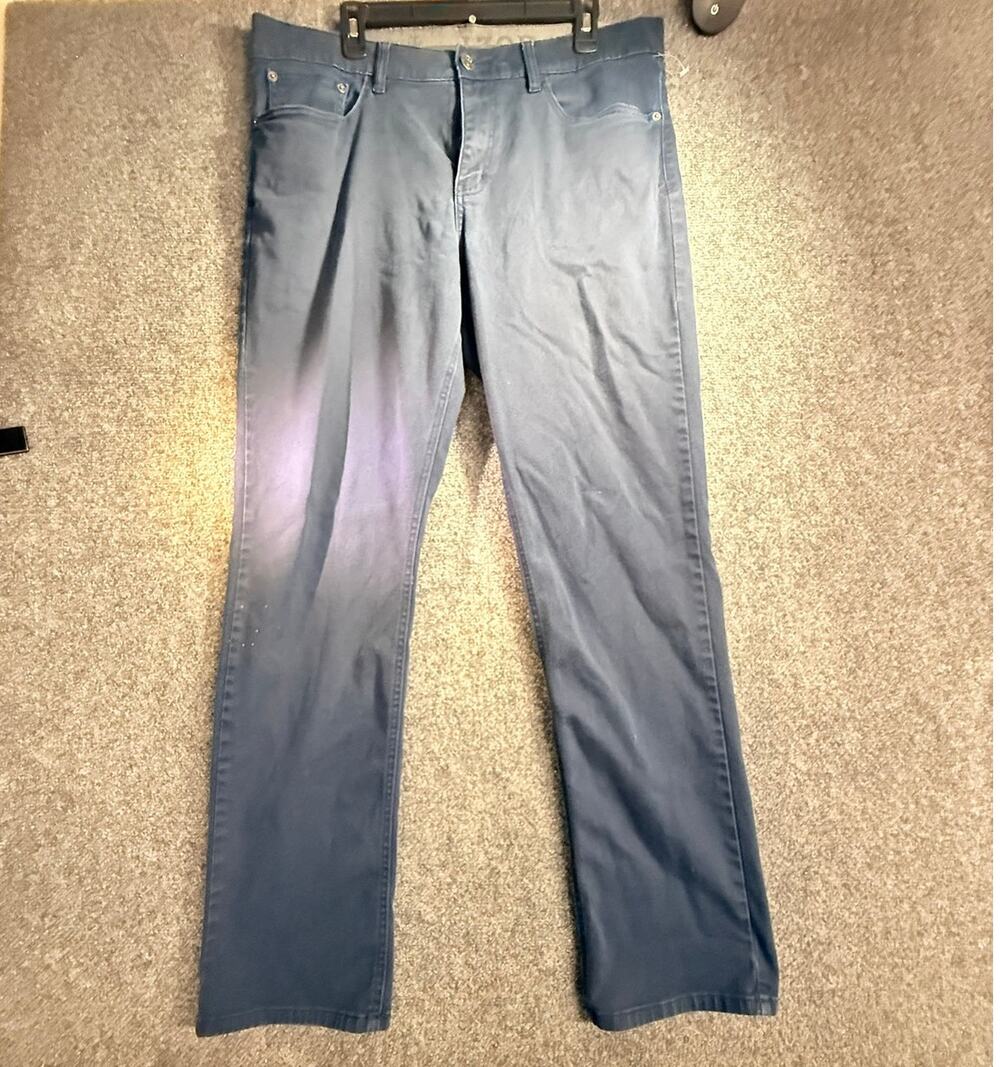 IZOD Men's Ultraflex Regular Fit Knit Denim Stretch 5 Pocket Jeans Navy 36x34